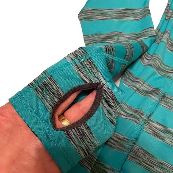 Lukka Lux athletic running hooded zip up jacket size medium - Picture 6 of 11